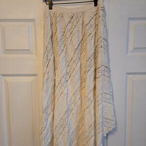 Willow & Clay High Low Lace Skirt